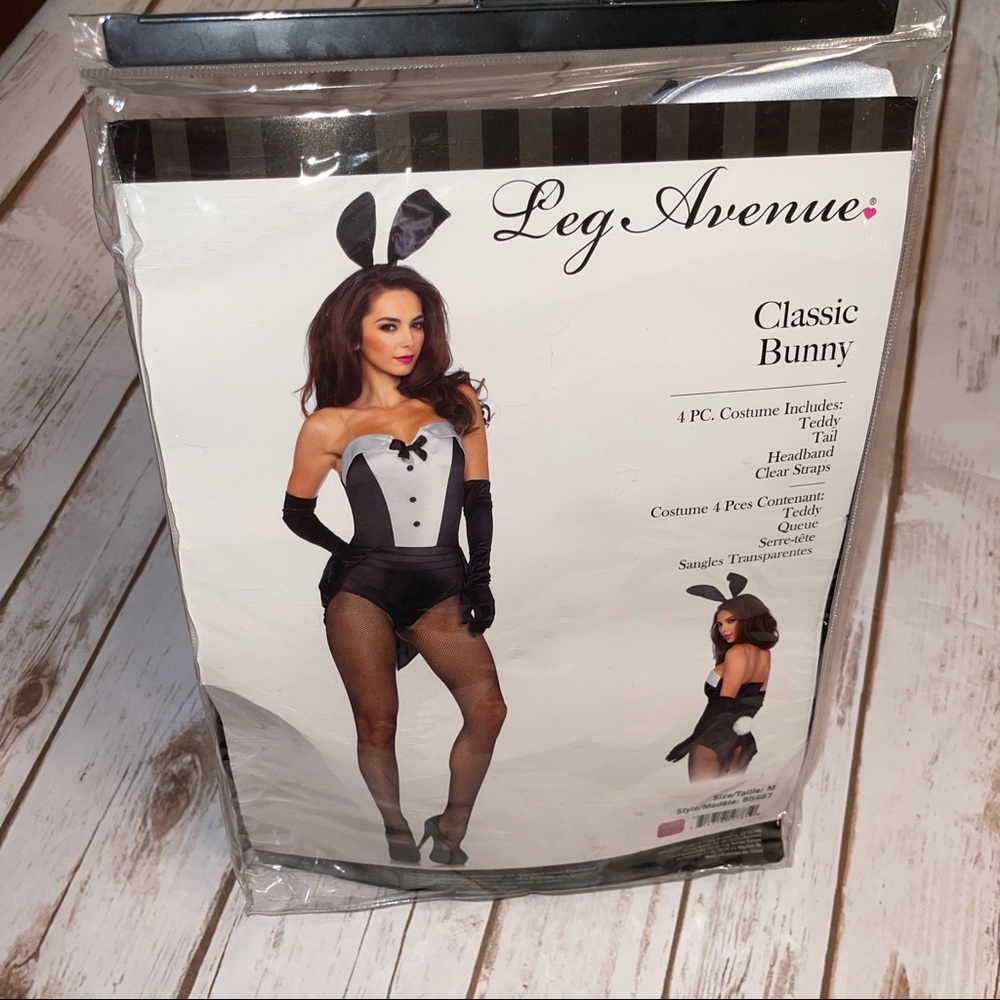 PLAYBOY BUNNY - Costume set size Medium.Never used